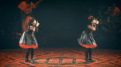 Only Black BabyMetal performed these two songs (YUI and MOA Metal)