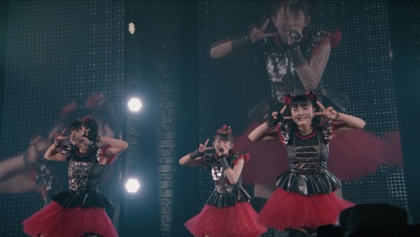 babymetal-legend-2015-new-year-fox-festival6