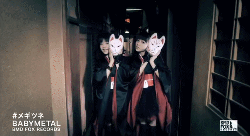 The fox (kitsune) mask is actually popular in Japan before BABYMETAL appeared.
