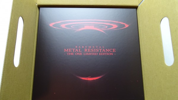 babymetal-metal-resistance-the-one-limited-edition2