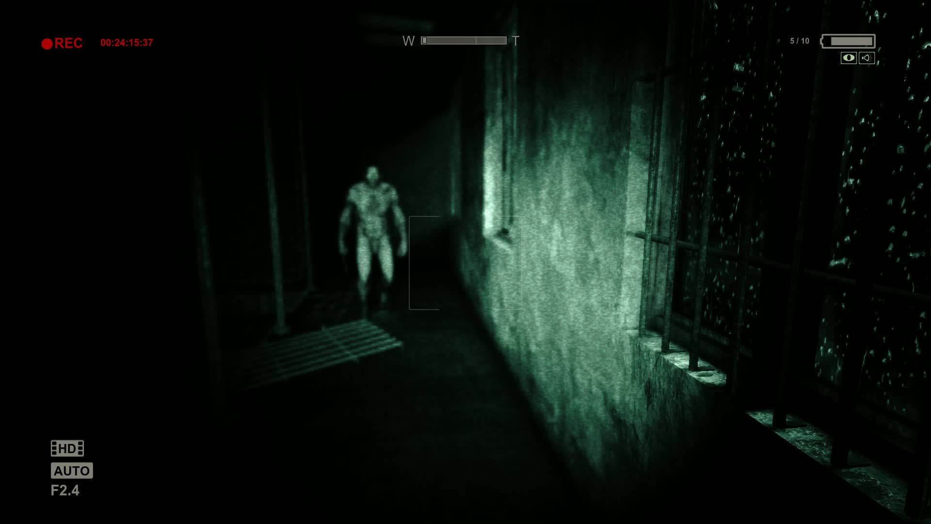 кто такой крис из outlast фото 96