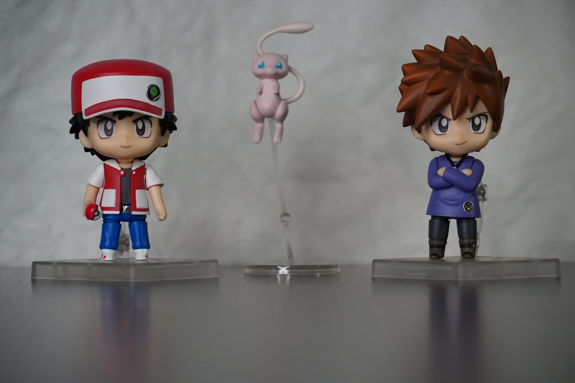 Nendoroid Pokémon Trainer Red & Green