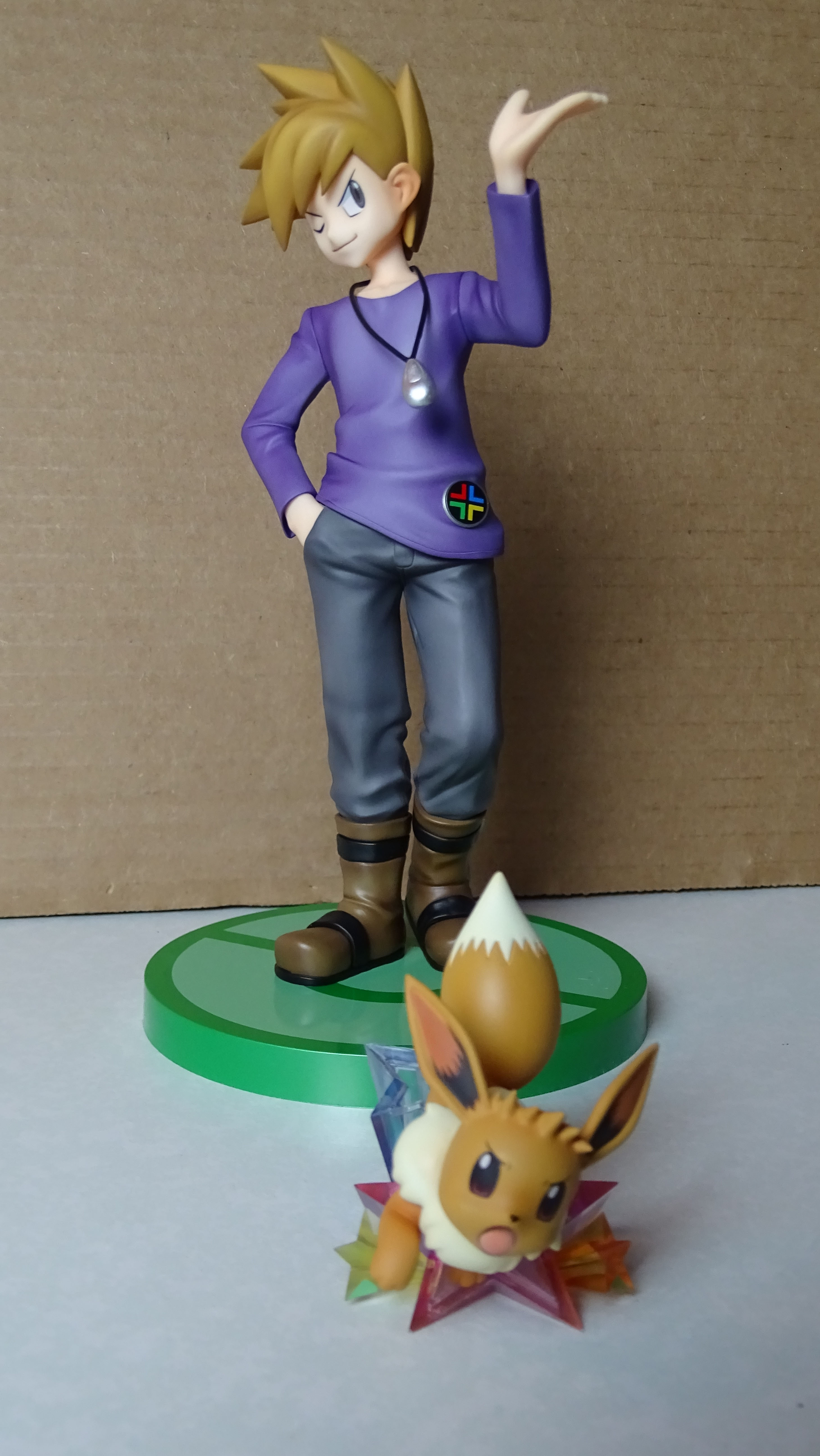 Pokemon Trainer Green with Eevee Kotobukiya ARTFX J Figure Review